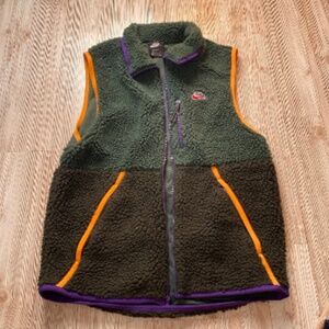 Mens vintage Nike retro green sherpa vest size small